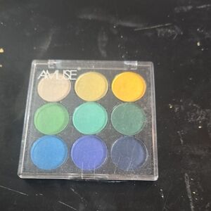 Amuse 9-Color Eyeshadow Palette